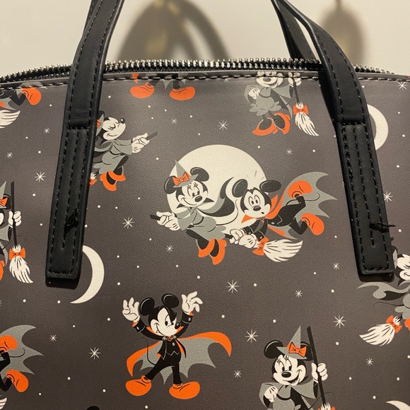 Loungefly Disney Mickey and Minnie All Over Halloween Crossbody Handbag - EUC - Picture 10 of 12